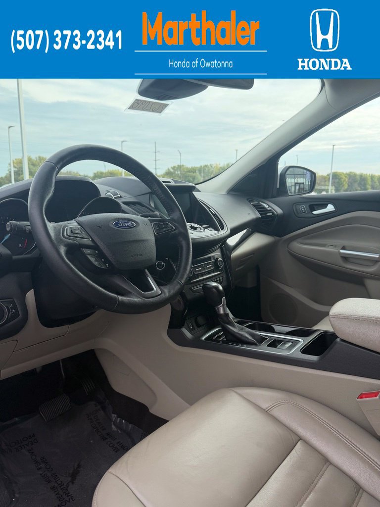 Used 2018 Ford Escape Titanium w/ Ford Safe & Smart Package AWD/4WD image 10