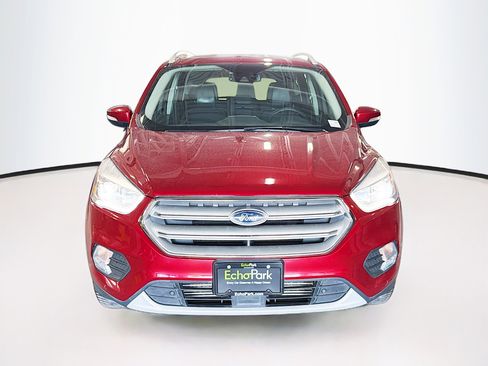 Used 2019 Ford Escape Titanium AWD/4WD image 2