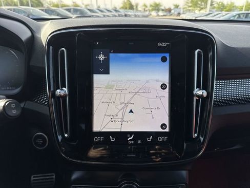 Used 2020 Volvo XC40 T5 R-Design w/ Protection Package AWD/4WD image 14