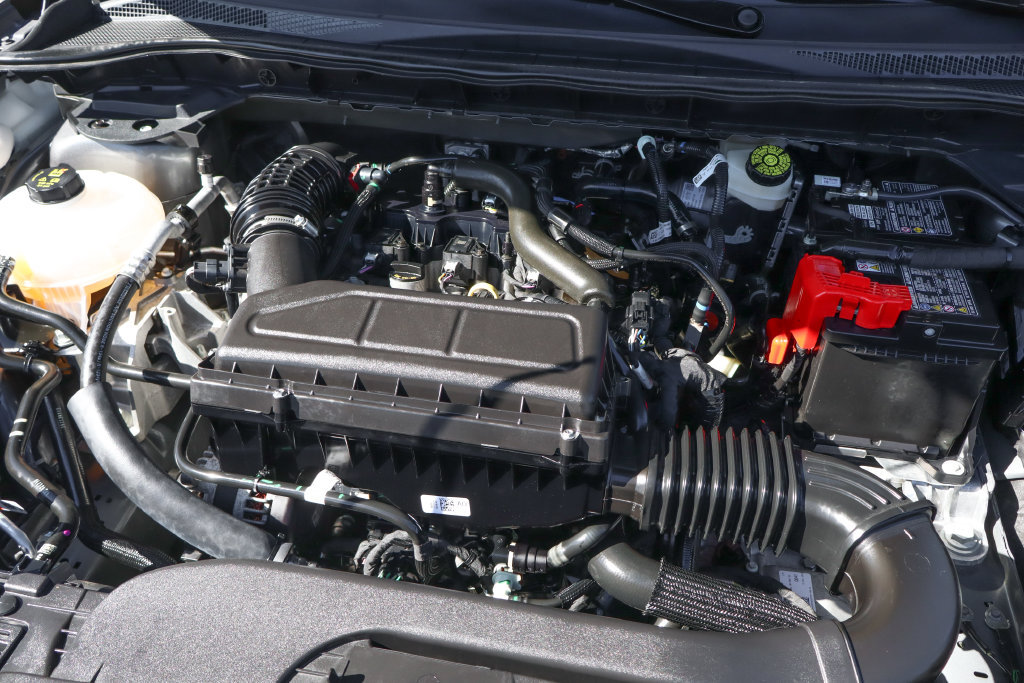 Used 2025 Ford Escape Active w/ Tech Pack #1 FWD image 13