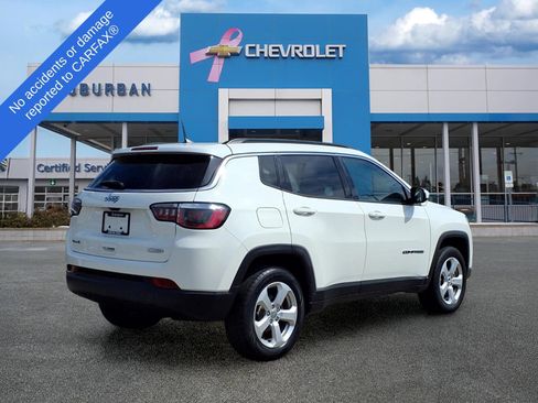 Used 2018 Jeep Compass Latitude w/ Popular Equipment Group AWD/4WD image 5