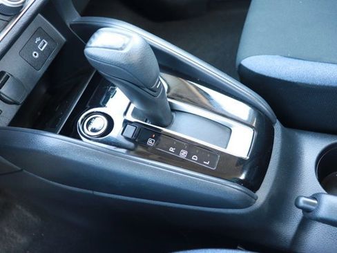 Used 2025 Nissan Versa SV image 16