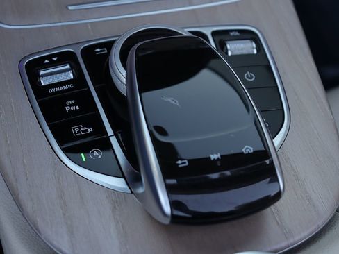 Used 2018 Mercedes-Benz E 400 Cabriolet w/ Premium 2 Package (Q02) image 34