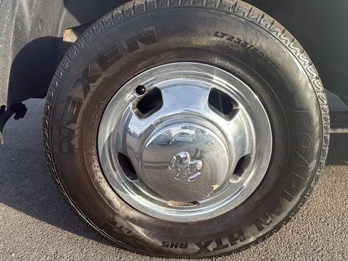 Used 2017 RAM 3500 Tradesman w/ Power & Remote Entry Group image 13