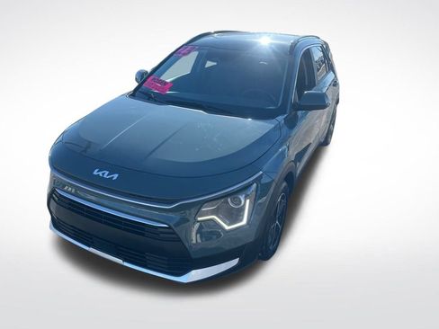 Certified 2023 Kia Niro EX image 37