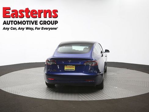 Used 2018 Tesla Model 3 Mid Range RWD image 33