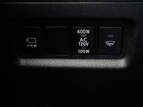 Certified 2022 Toyota 4Runner SR5 Premium w/ Moonroof Package image 28