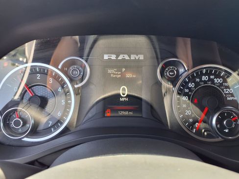 Used 2025 RAM 1500 Lone Star AWD/4WD image 17