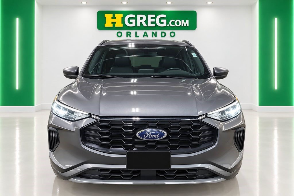 Used 2023 Ford Escape ST-Line FWD image 6