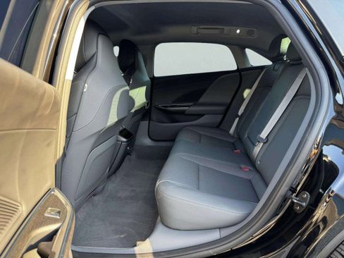 Used 2025 Lucid Air Pure image 34