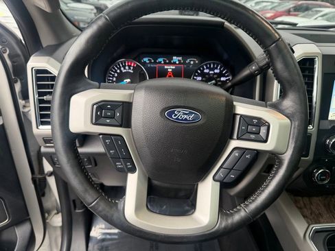 Used 2018 Ford F250 Lariat w/ Lariat Ultimate Package AWD/4WD image 18