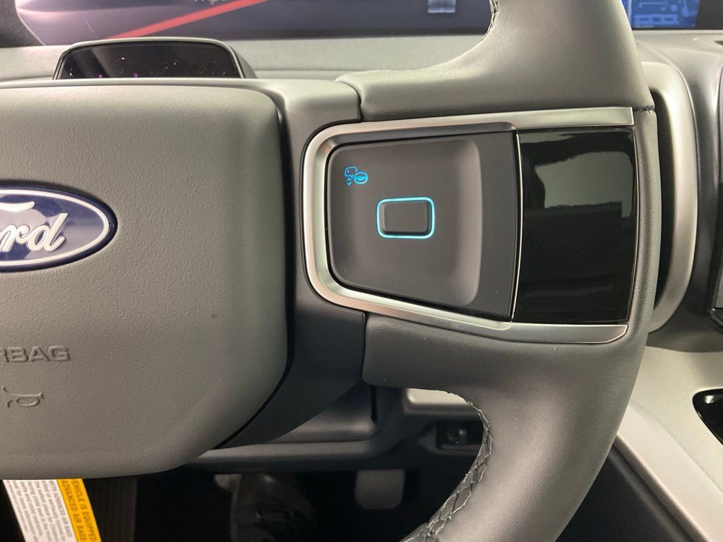 New 2027 Ford Expedition Max Active RWD image 27