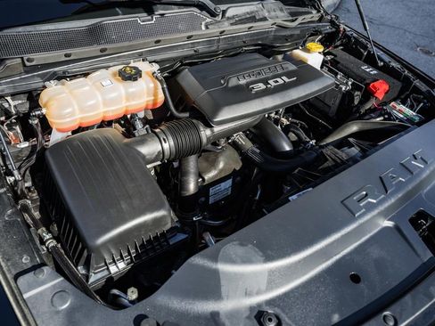 Used 2021 RAM 1500 Limited w/ Night Edition image 30