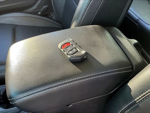 Used 2021 Jeep Wrangler Unlimited Sahara w/ Cold Weather Group image 34