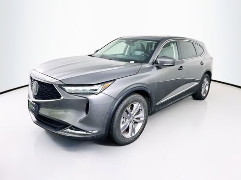 Used 2023 Acura MDX SH-AWD image 3