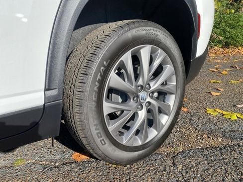 New 2026 Buick Enclave Preferred image 9