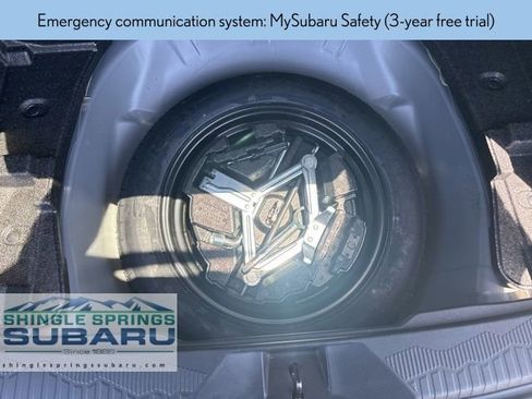 Certified 2025 Subaru Forester Premium AWD/4WD image 12