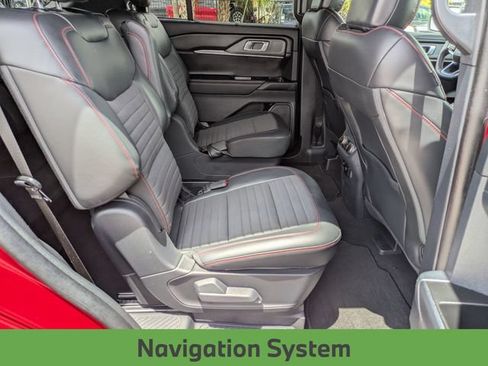 Used 2025 Ford Explorer ST-Line w/ Premium Package AWD/4WD image 30