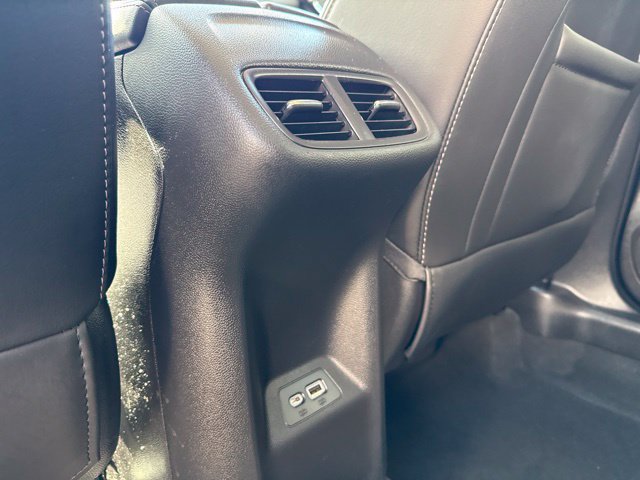 Used 2023 Buick Envision Preferred w/ Sport Touring Package AWD/4WD image 10