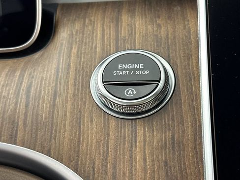 Certified 2024 Mercedes-Benz C 300 Sedan image 26