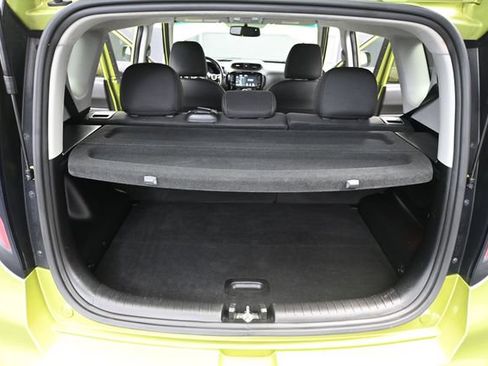 Used 2019 Kia Soul + w/ Audio Package FWD image 39