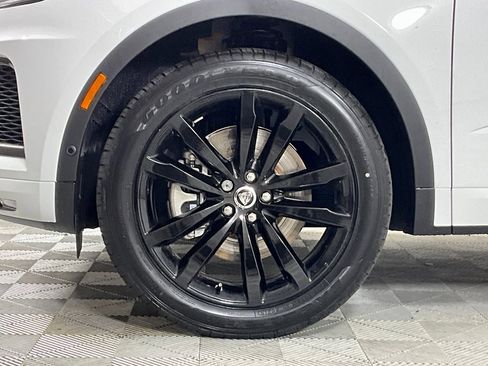 New 2024 Jaguar E-PACE R-Dynamic SE image 9