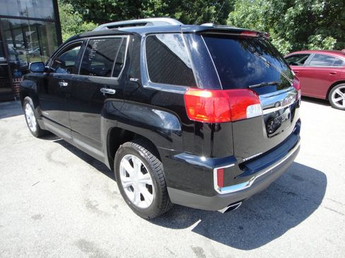 Used 2017 GMC Terrain SLT w/ Open Road Package AWD/4WD image 6
