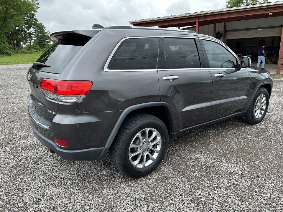 Used 2016 Jeep Grand Cherokee Limited RWD image 4