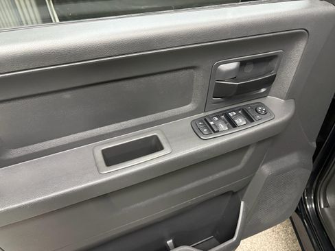 Used 2012 RAM 1500 Express w/ ST Popular Equipment Group image 13