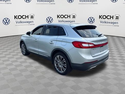 Used 2016 Lincoln MKX Reserve w/ Climate Package AWD/4WD image 3