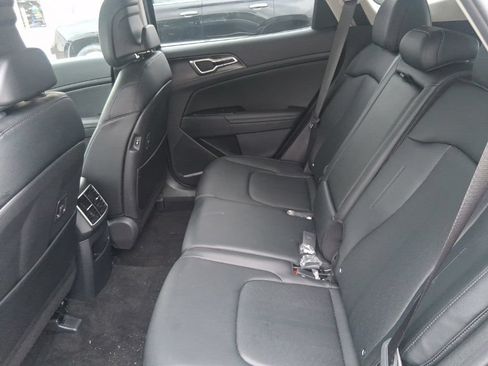 Certified 2026 Kia Sportage EX FWD image 13