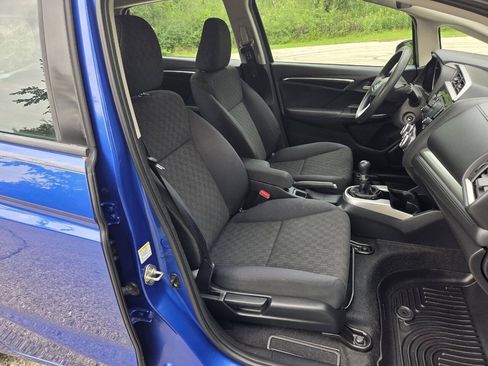 Used 2015 Honda Fit LX image 17