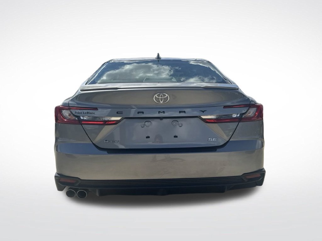 Used 2025 Toyota Camry SE w/ Multimedia Upgrade Package FWD image 8