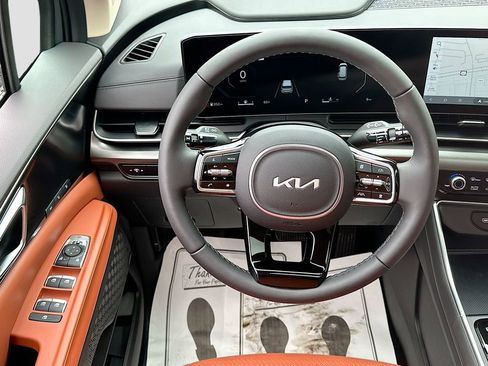 New 2026 Kia Carnival SX Prestige FWD image 23