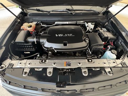 Used 2020 Chevrolet Colorado ZR2 image 38