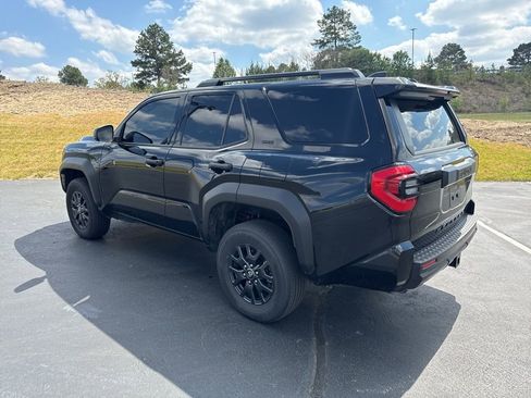 Used 2025 Toyota 4Runner SR5 image 3