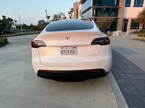 Used 2023 Tesla Model Y Long Range AWD/4WD image 6