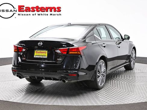Used 2024 Nissan Altima 2.5 SL AWD/4WD image 5