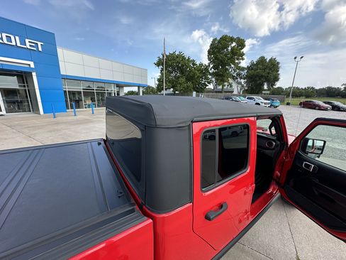 Used 2021 Jeep Gladiator Mojave image 56