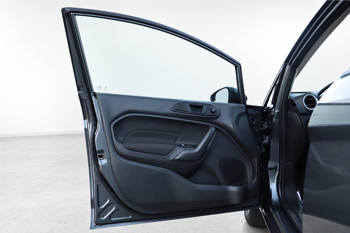 Used 2019 Ford Fiesta SE FWD image 21