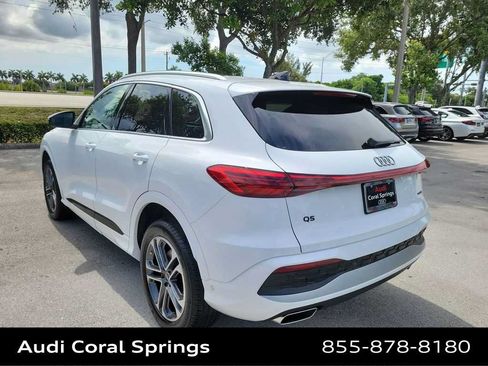 Certified 2025 Audi Q5 Premium w/ Convenience Package AWD/4WD image 12