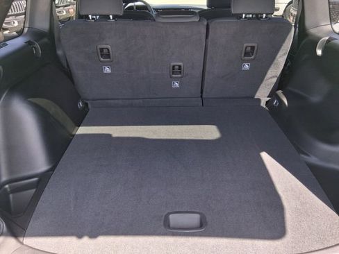 New 2026 Jeep Grand Cherokee Laredo X RWD image 28