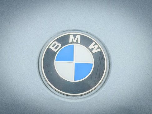 Used 2021 BMW 540i xDrive w/ M Sport Package image 7