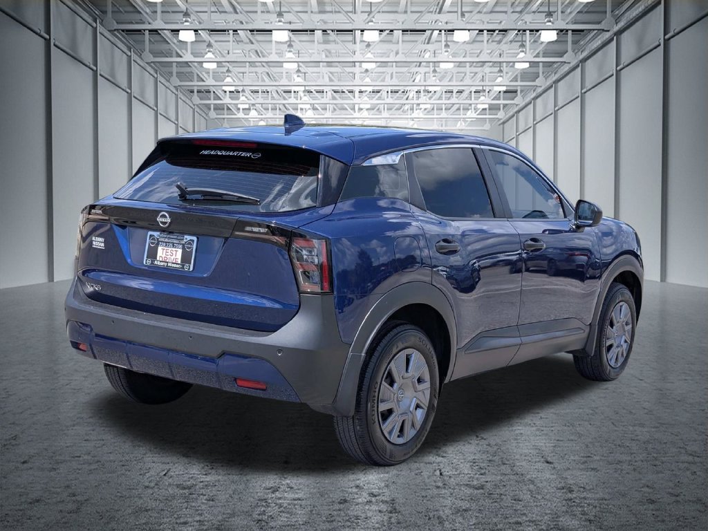 Used 2025 Nissan Kicks S FWD image 9