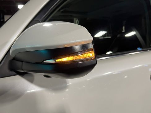 Used 2023 Toyota 4Runner Limited image 33