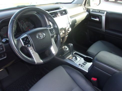 Used 2024 Toyota 4Runner SR5 Premium AWD/4WD image 9