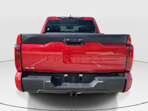 Used 2025 Toyota Tundra SR5 w/ SR5 Convenience Package AWD/4WD image 6