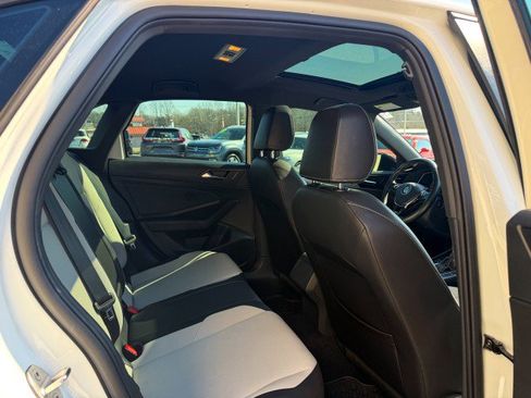 Used 2020 Volkswagen Jetta R-Line image 13