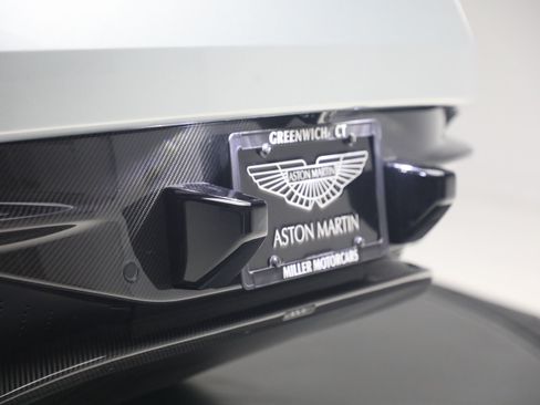 Used 2019 Aston Martin DB11 Volante RWD image 41