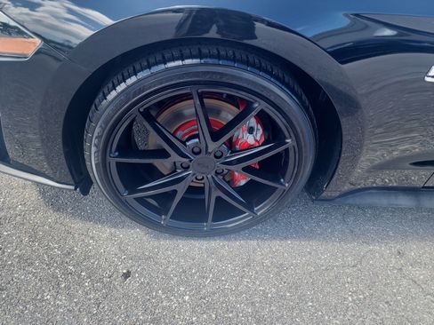Used 2020 Ford Mustang GT RWD image 9